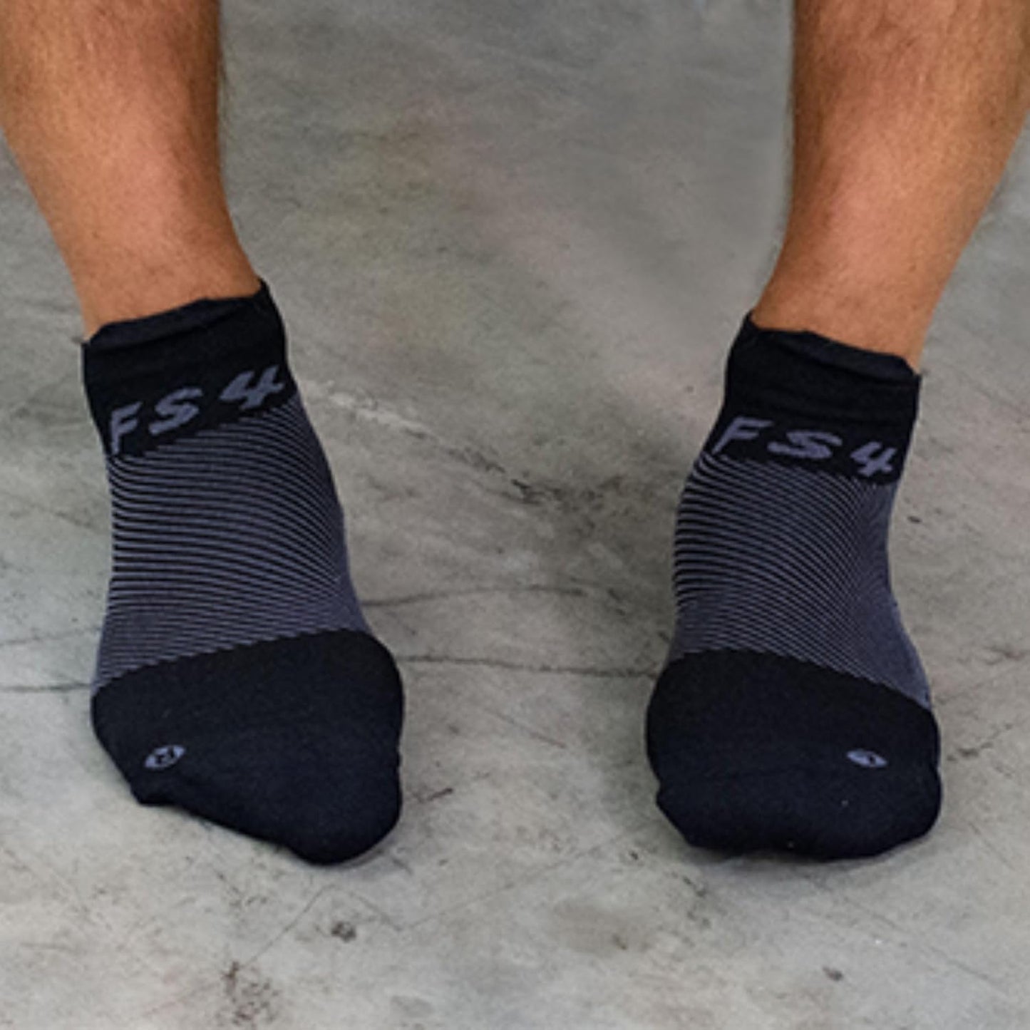 OrthoSleeve FS4 Orthotic Sock - No Show, Plantar Fasciitis Relief and Compression Support