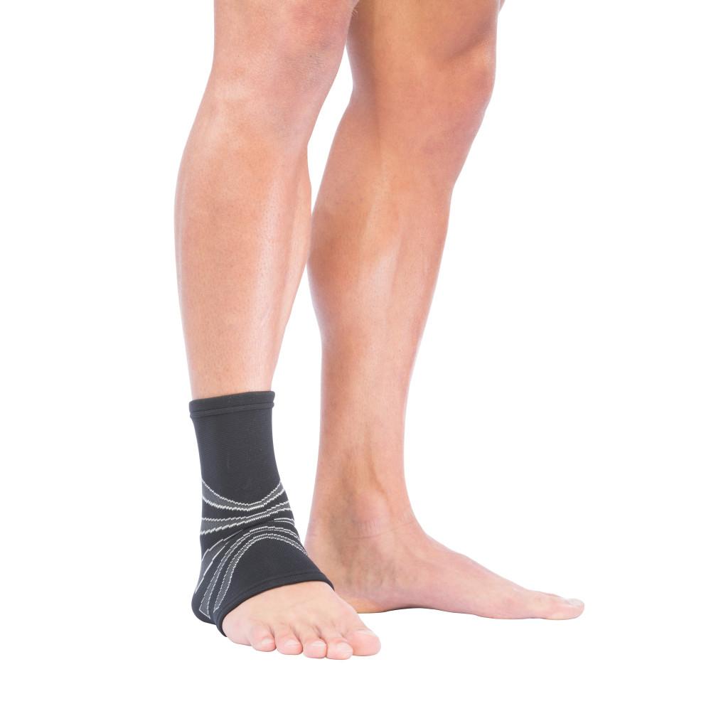 Mueller Omniforce A-100 Premium Ankle Support with 4-Way Stretch Knit & Thermo Reactive Technology