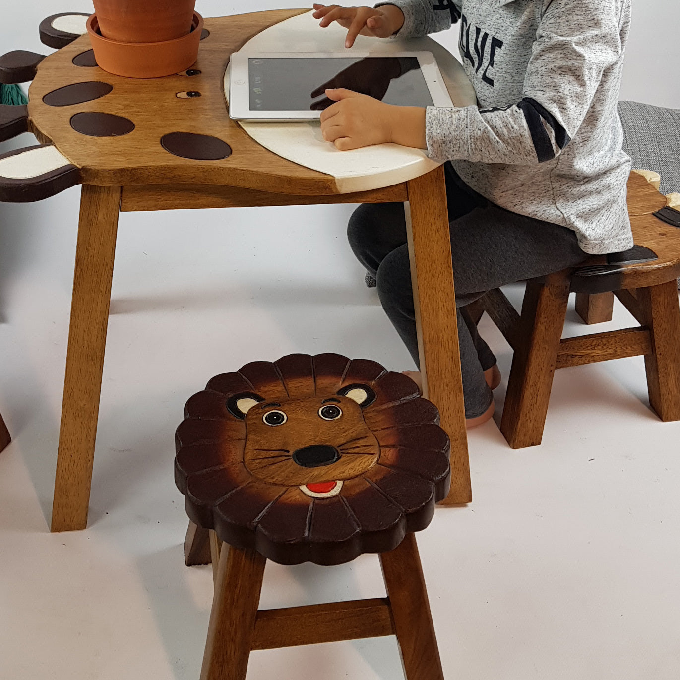 Premium Kids Wooden Lion Stool – Handmade Solid Wood Toilet Training and Step Stool