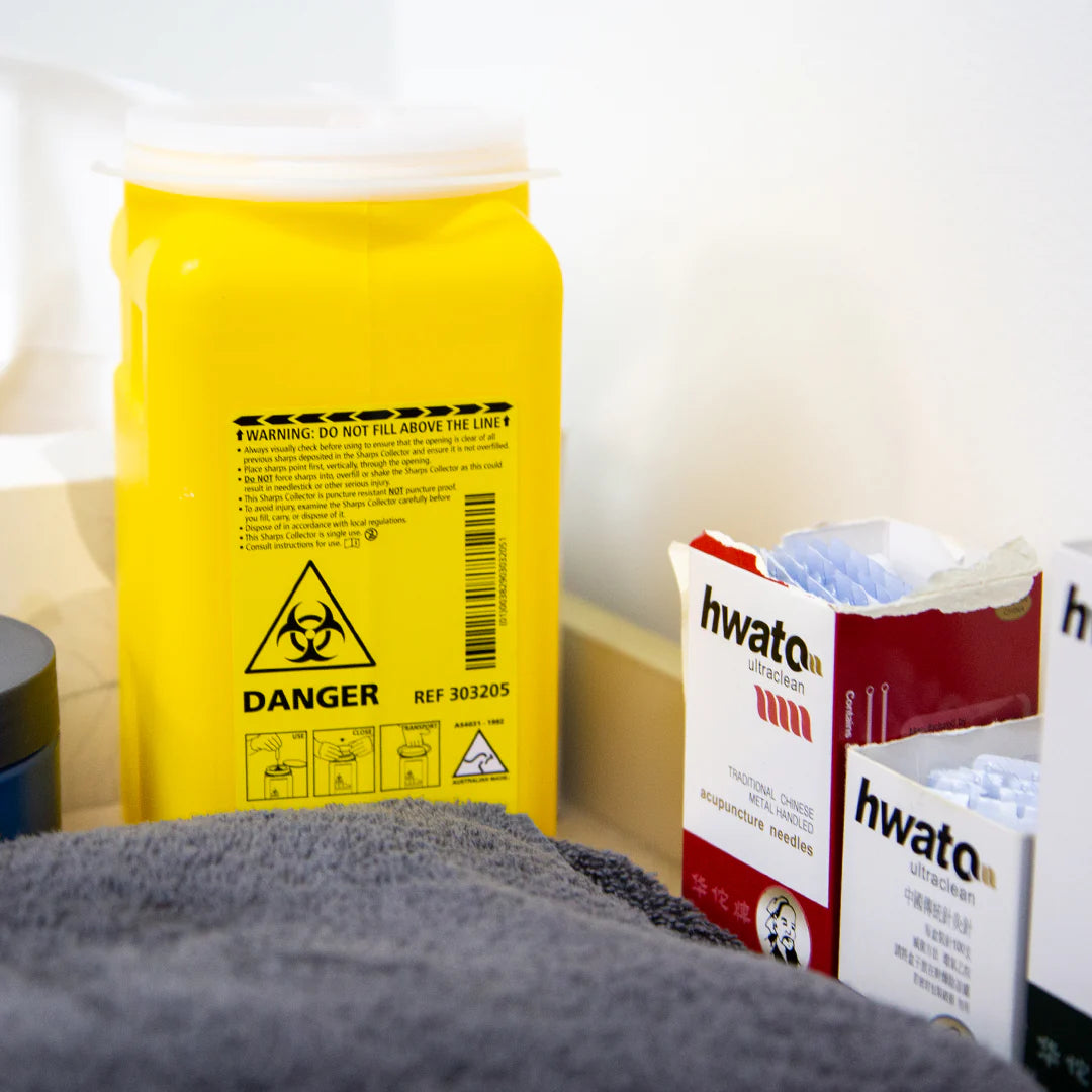 Sharps Container - 1.4L, Safe and Responsible Disposal of Medical Waste for Acupuncture and Healthcare Professionals