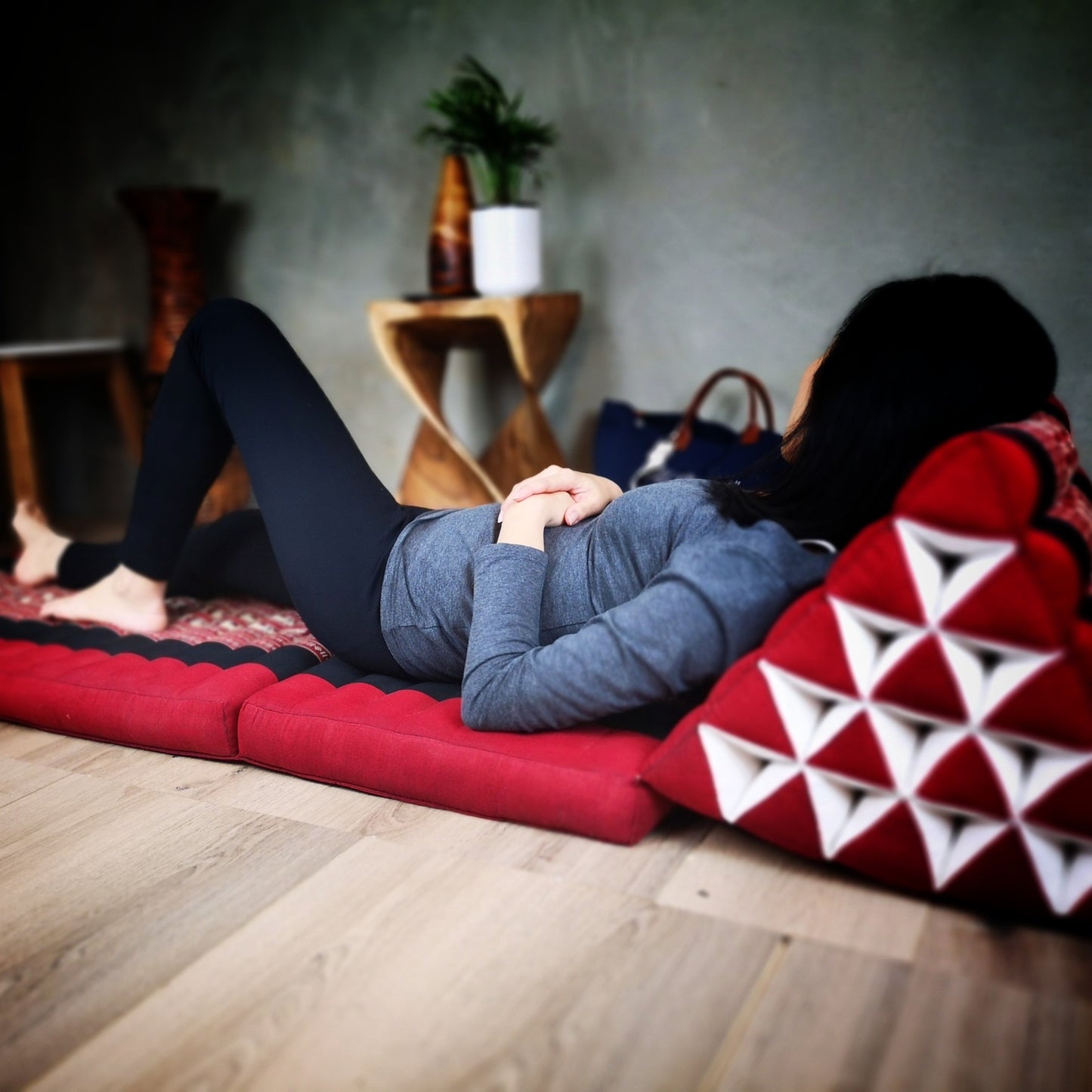 Jumbo Thai Triangle Pillow 3‑Fold – Handmade Kapok Daybed Cushion | Fold-Out Floor Mattress