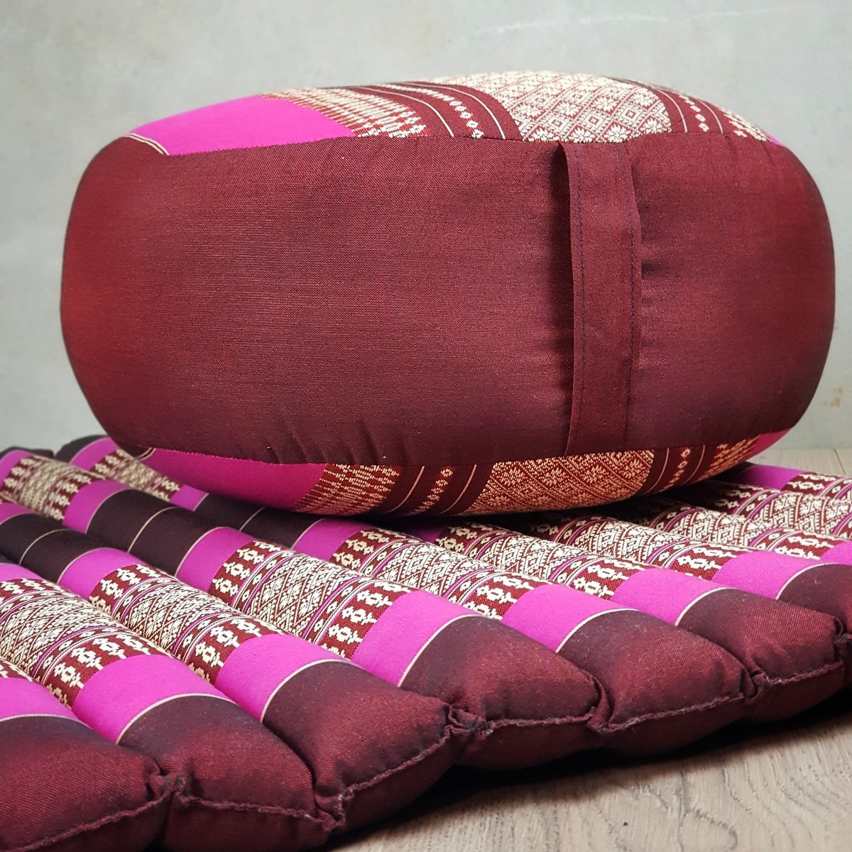 Handmade Zafu & Zabuton Meditation Set – Organic Kapok Round Cushion and Mat for Posture Support
