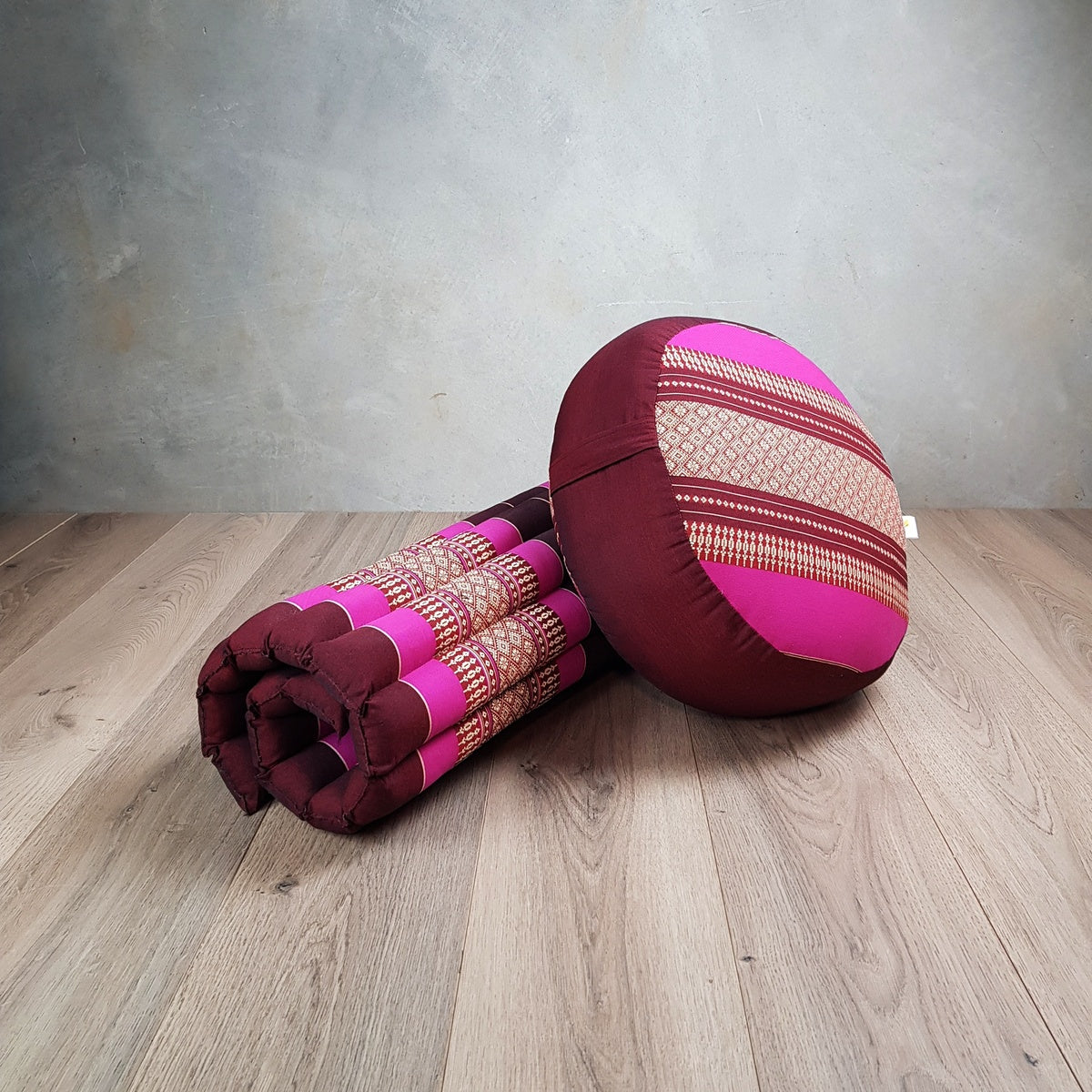 Handmade Zafu & Zabuton Meditation Set – Organic Kapok Round Cushion and Mat for Posture Support
