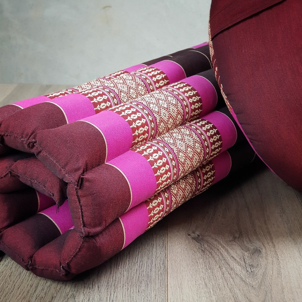 Handmade Zafu & Zabuton Meditation Set – Organic Kapok Round Cushion and Mat for Posture Support
