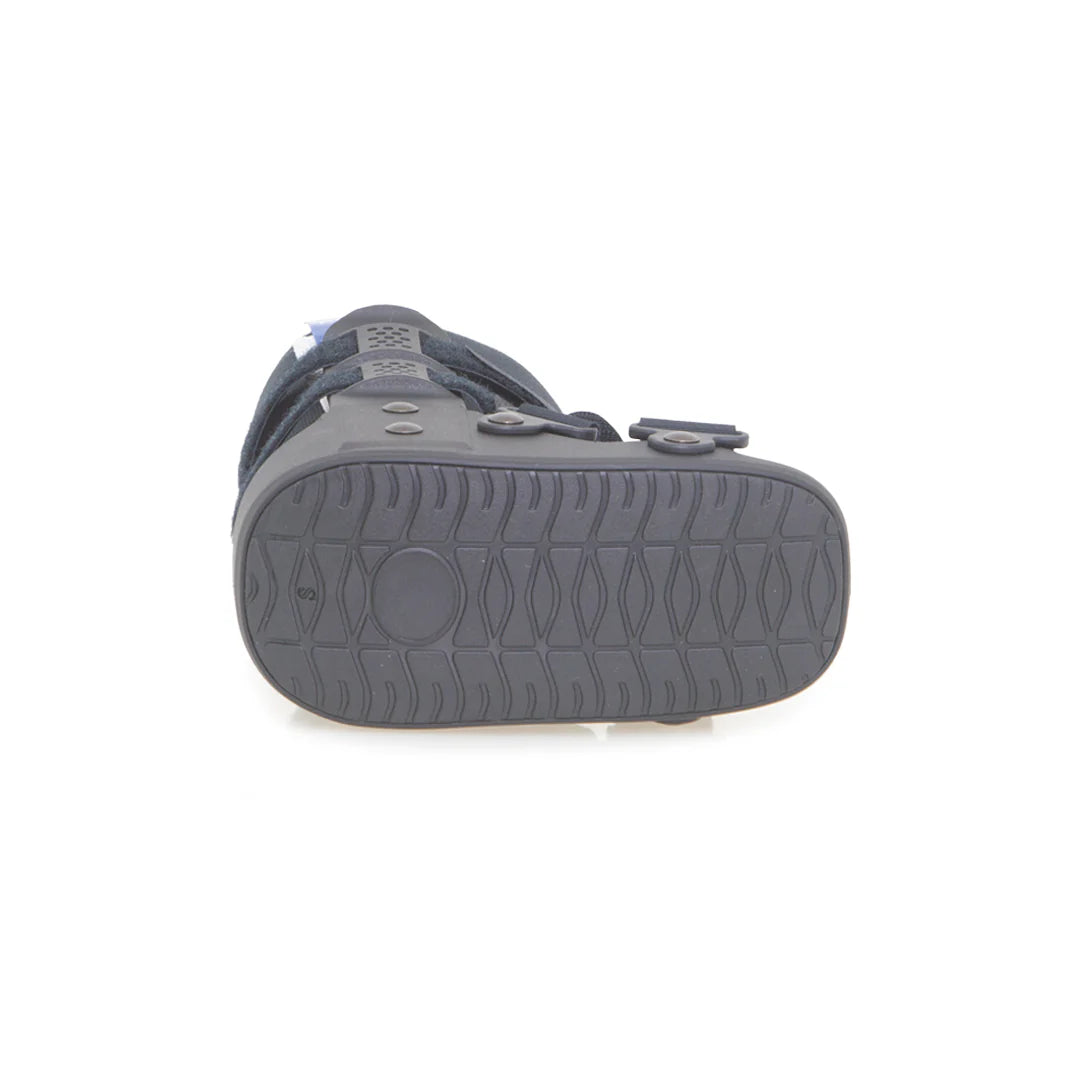 Victor Moonboot Mini (Paediatric) - Lightweight, Low-Profile Medical Boot for Kids