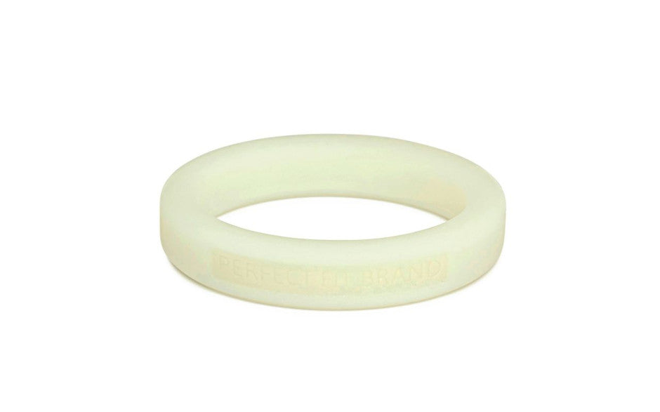 Classic Silicone Medium Stretch Penis Ring 44mm Glow In The Dark