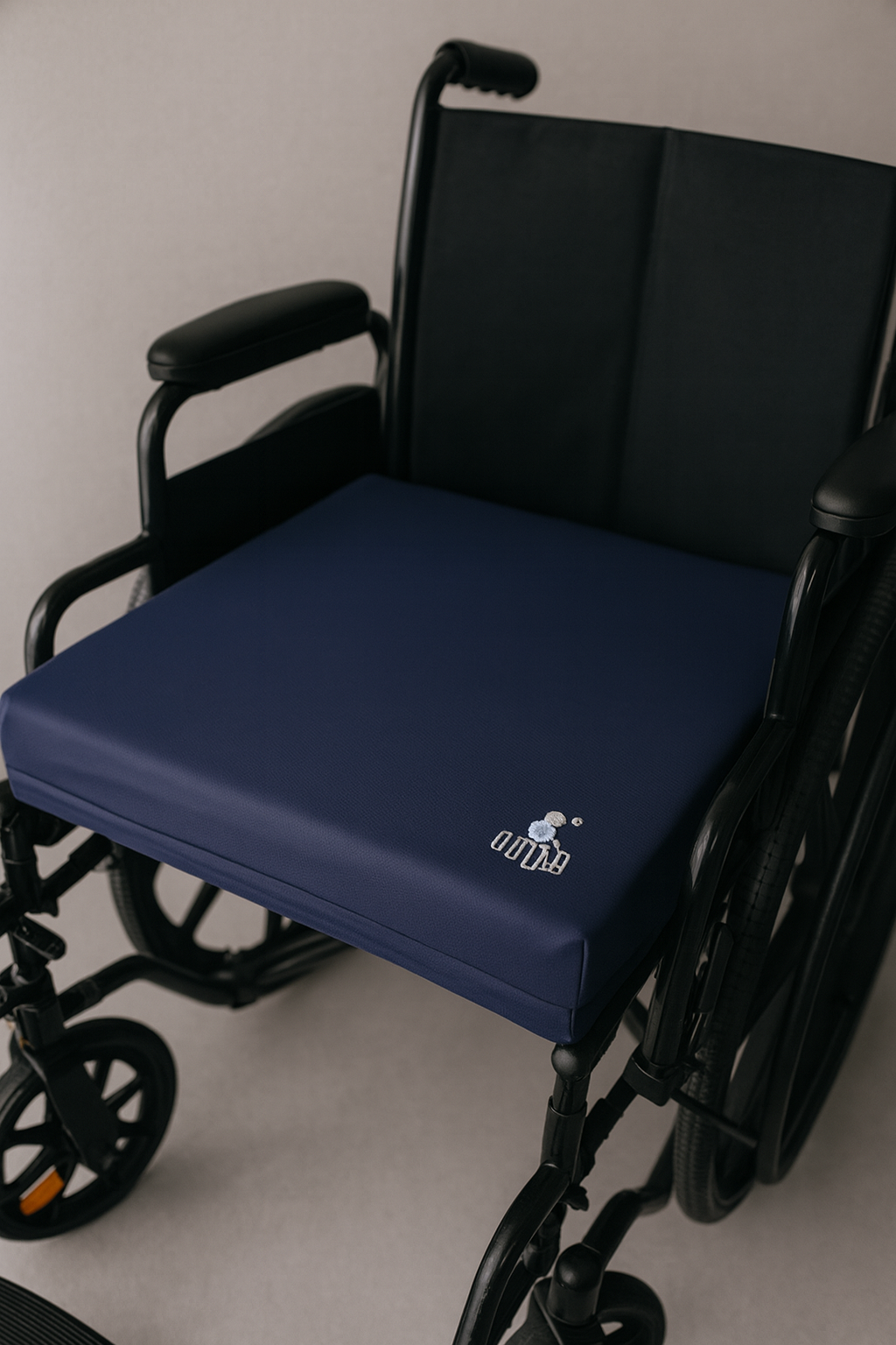 Cushion for Wheelchair Users with Pressure Relief