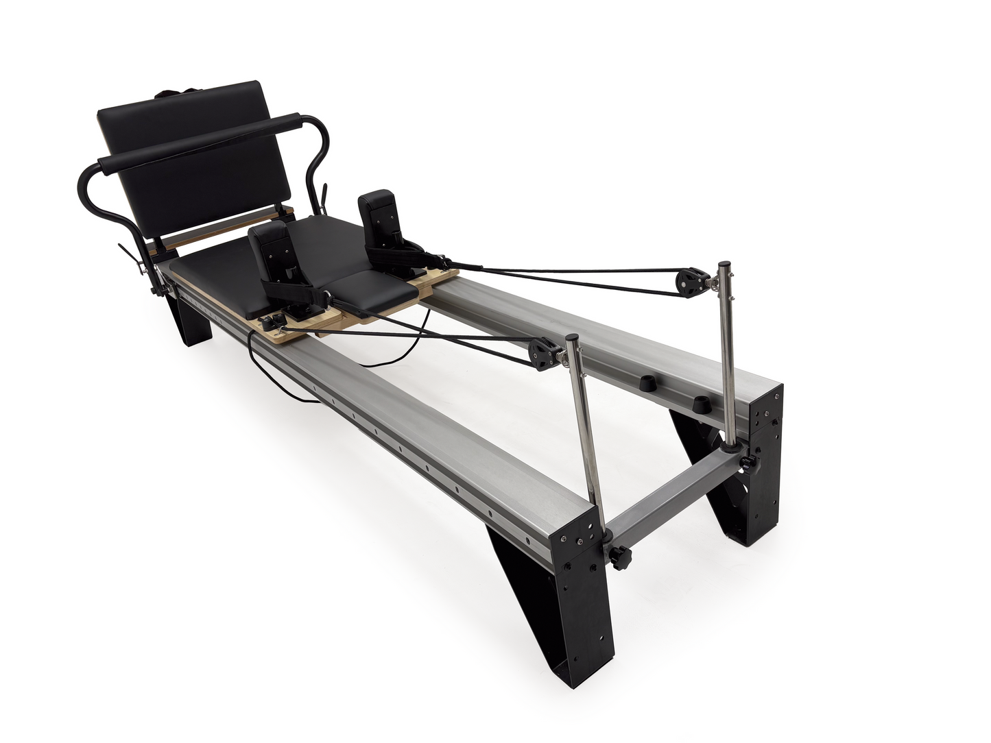Pilates Reformer with Aluminium Frame for Versatile Workouts