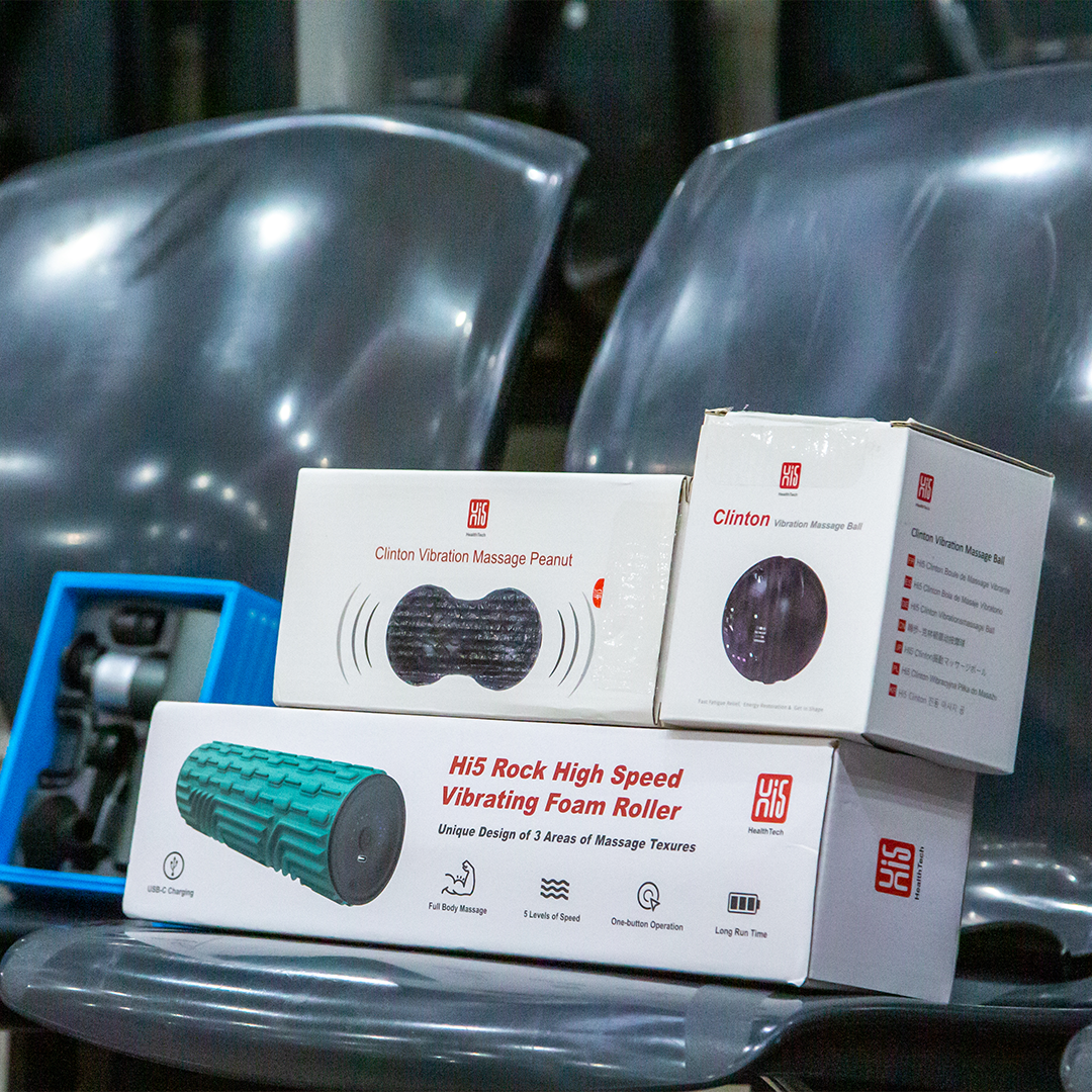 Hi5 Black Vibrating Foam Roller for Gym & Training - 5 Speeds, Rapid Muscle Recovery, Rechargeable