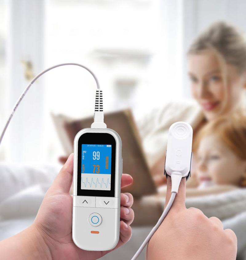 Handheld pulse oximeter, rechargeable with large display