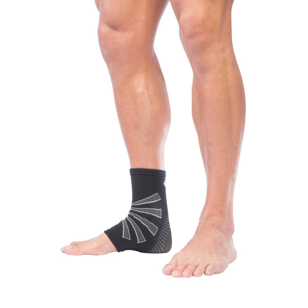 Mueller Omniforce A-100 Premium Ankle Support with 4-Way Stretch Knit & Thermo Reactive Technology