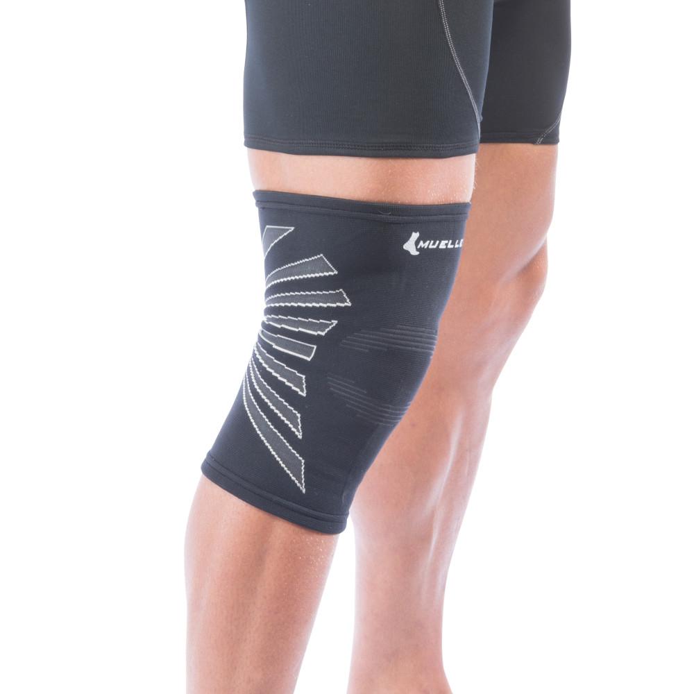 Mueller OmniForce Knee Support - Comfortable Knit Knee Brace for Everyday Use