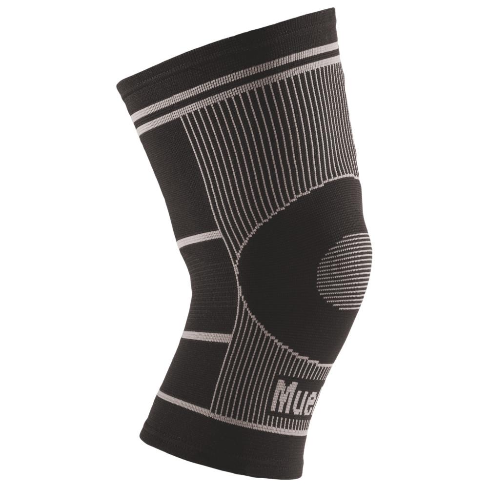 Mueller 4-Way Stretch Premium Knee Support with Thermo Reactive Technology
