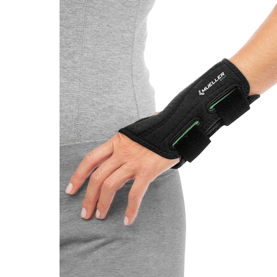 Mueller Wrist Brace for Carpal Tunnel, RSI & Injury – Adjustable, Breathable Support