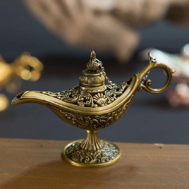 Metal Aladdin Magic Lamp Aromatherapy Home Decor Gift - Old Tin
