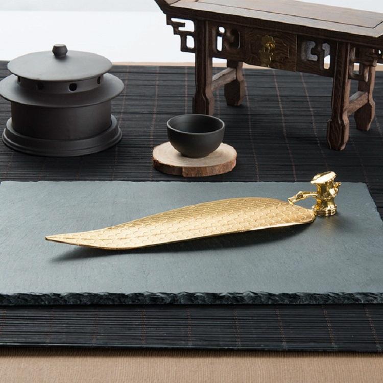 Large Sandalwood Incense Sticks with Leaf Ornaments - Bronze