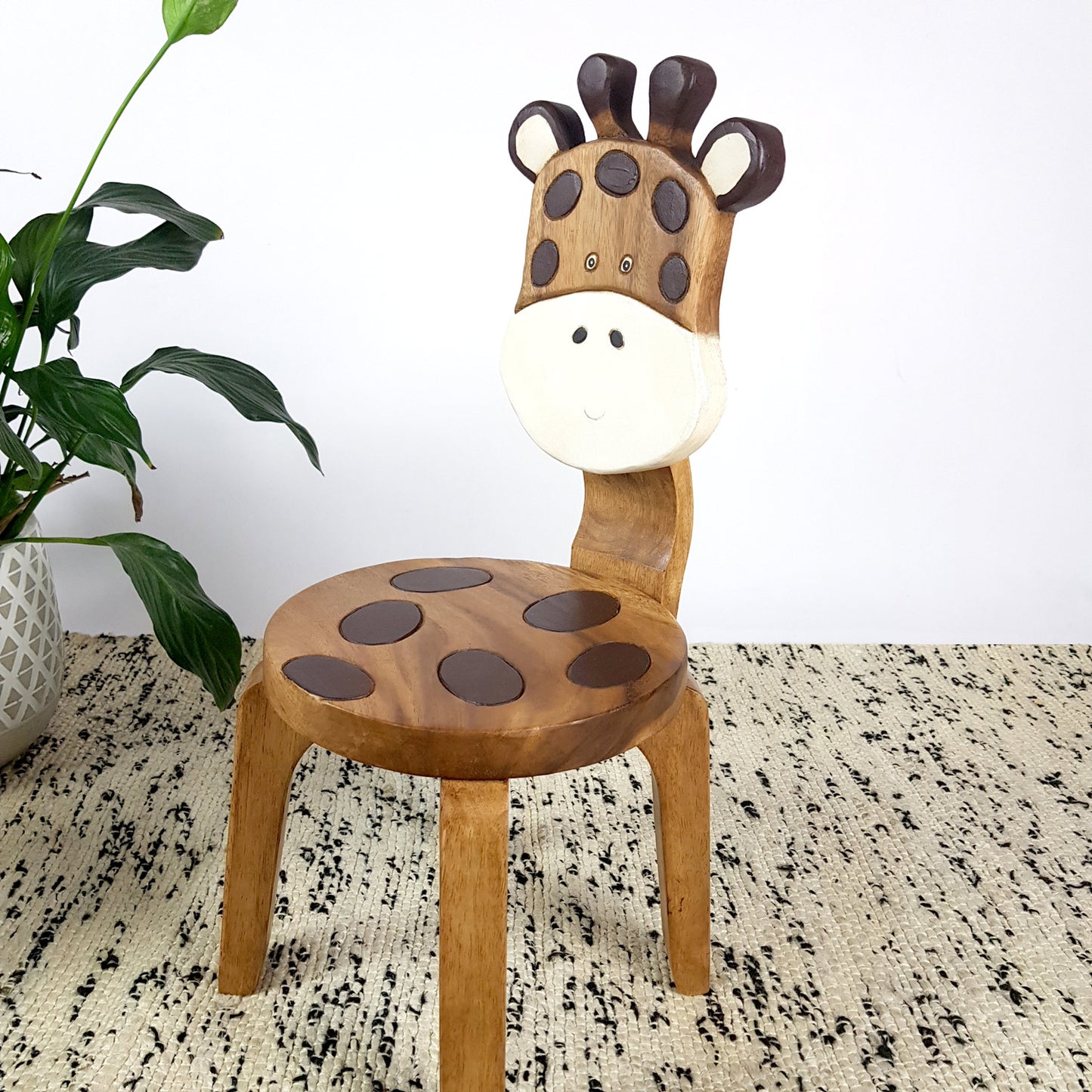 Kids Animal Chair Giraffe Design – Handmade Solid Hardwood